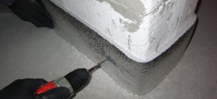 Heat Floor Under Ceramic Plate